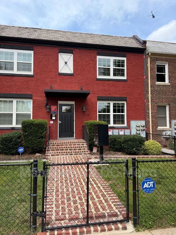 Foto del edificio - 216 21st St NE