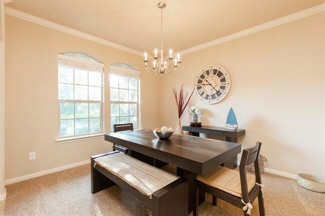 Building Photo - 174 Black Swan Pl