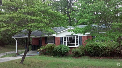 Building Photo - 731 Ashburton Dr