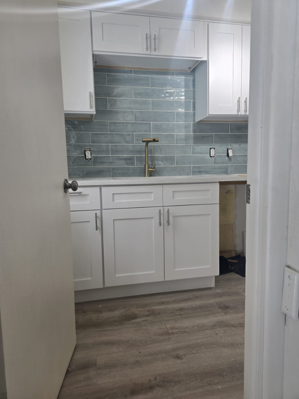 Foto principal - 6410 Ridgewood Ave