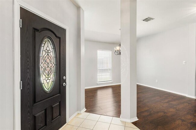 Foto del edificio - 1418 Waterside Village Drive
