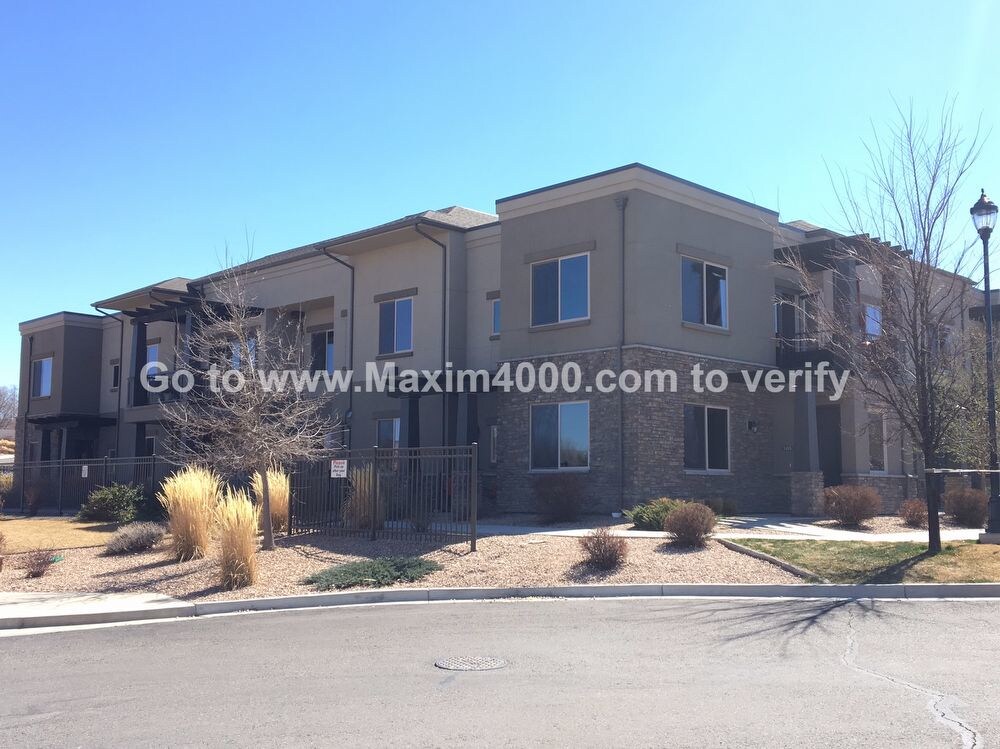 Primary Photo - 2535 Knollwood Dr 1205 - 2 BR Unfurnished
