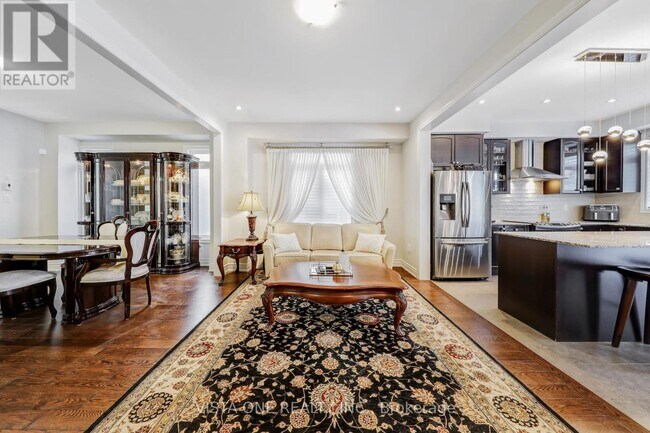 Building Photo - 26 Zenith Ave