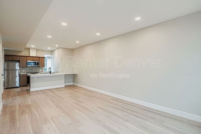 Foto del edificio - 2208 S Albion St