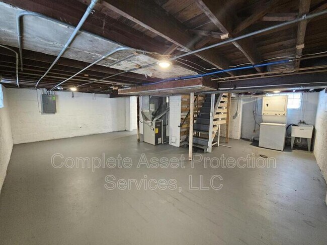 Foto del edificio - 3145 Pkwy N St