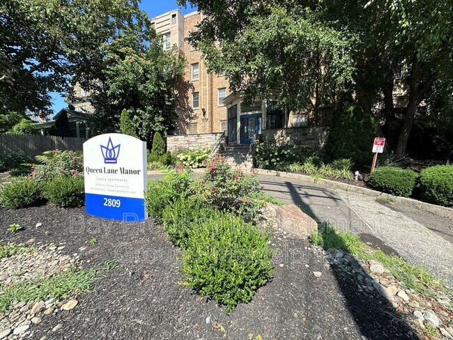 Foto del edificio - 2809 W Queen Ln