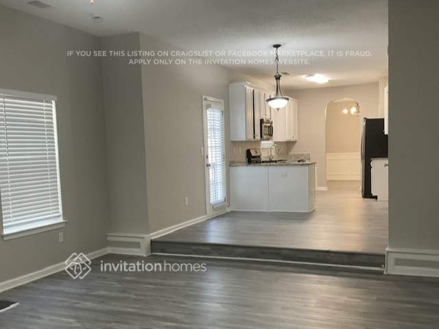 Foto del edificio - 3519 Umatilla Ln