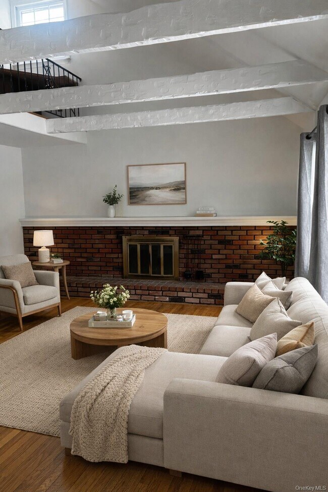 Building Photo - 35 Lone Oak Dr