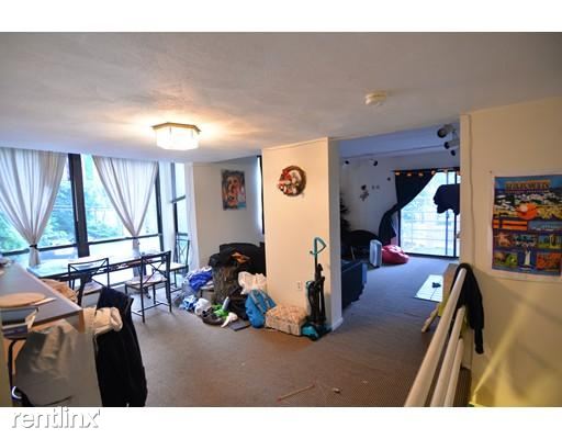 Building Photo - 182 Allston St