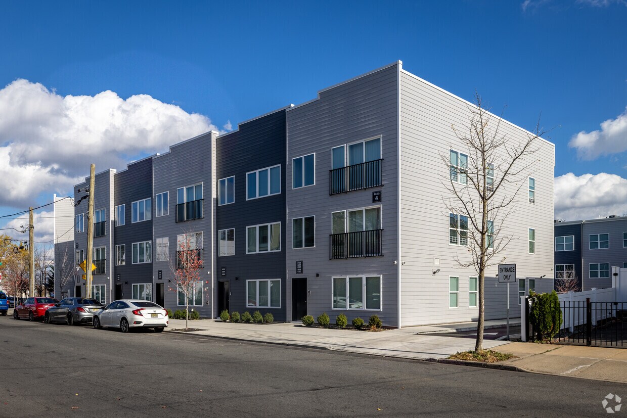 Foto principal - Ridgeview Square
