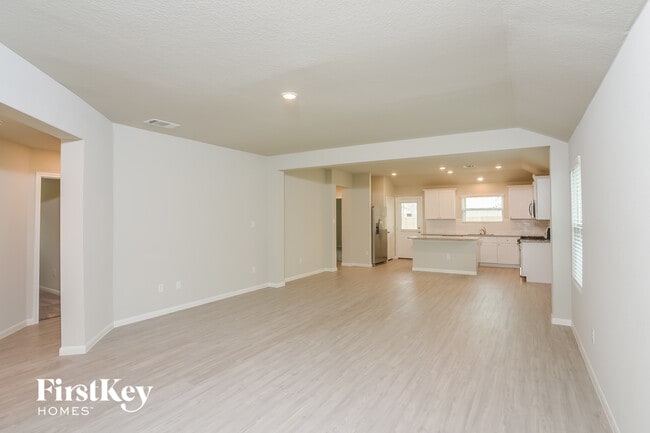 Building Photo - 1810 Morse Way