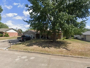 Building Photo - 1004 Bonnie Ave