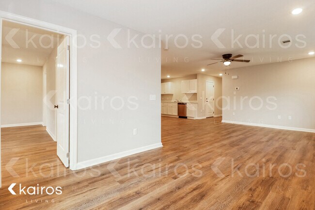 Building Photo - 54 Cottage Grove Dr