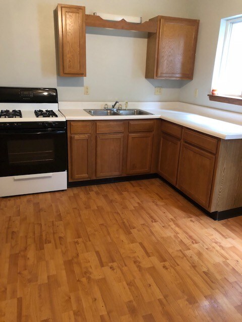 Building Photo - 909 Bellview St