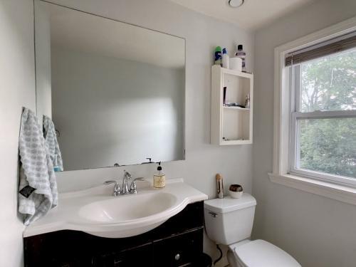 Building Photo - 4 bedroom in Medford MA