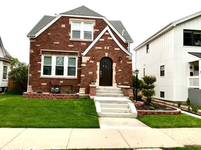 Primary Photo - 4139 N Melvina Ave