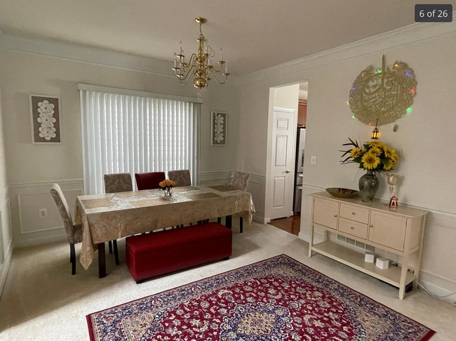 Foto del edificio - 8162 Gilroy Dr