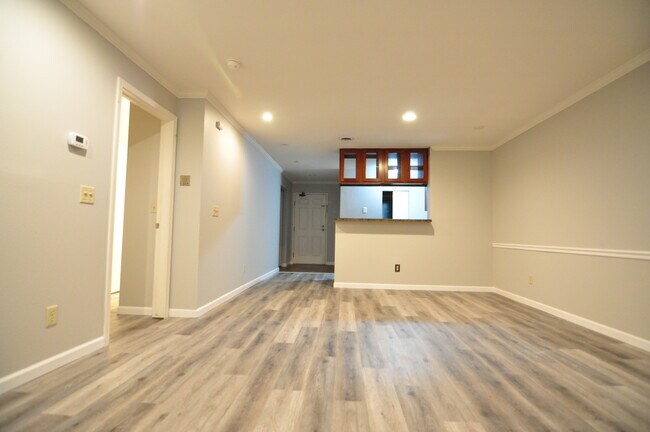 Foto del edificio - 13 Captains Ct
