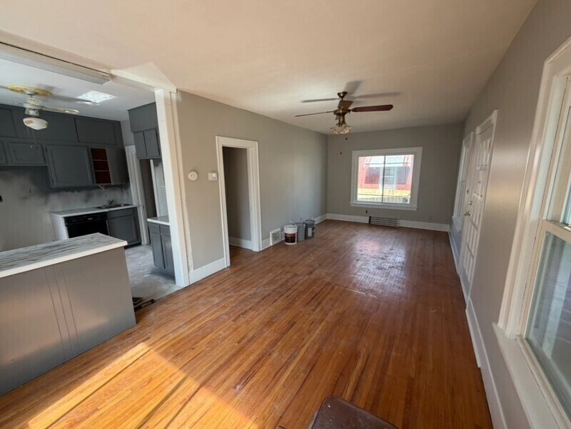 Foto del edificio - 1601 N 25th St