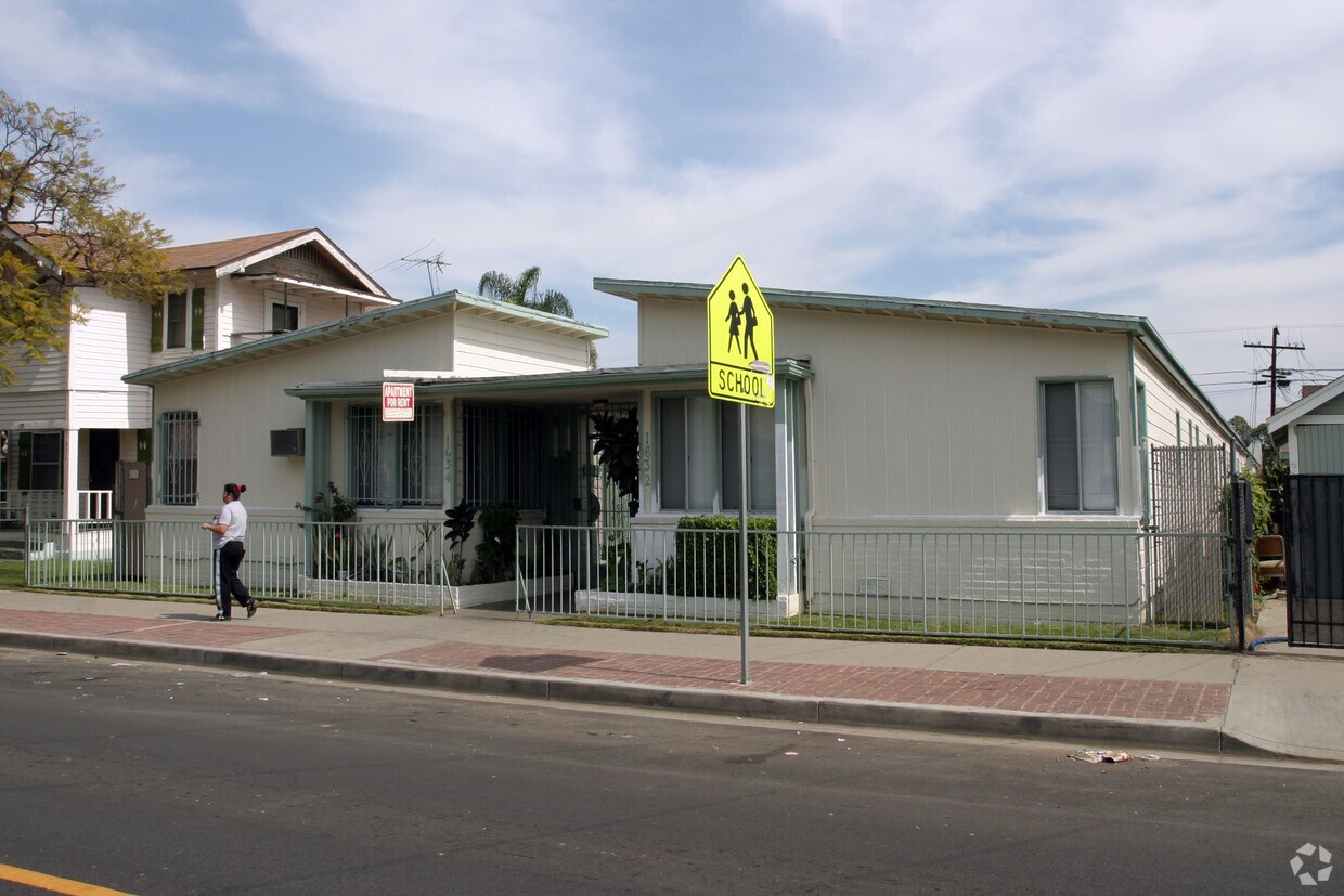 Foto del edificio - 1632 Walnut Ave