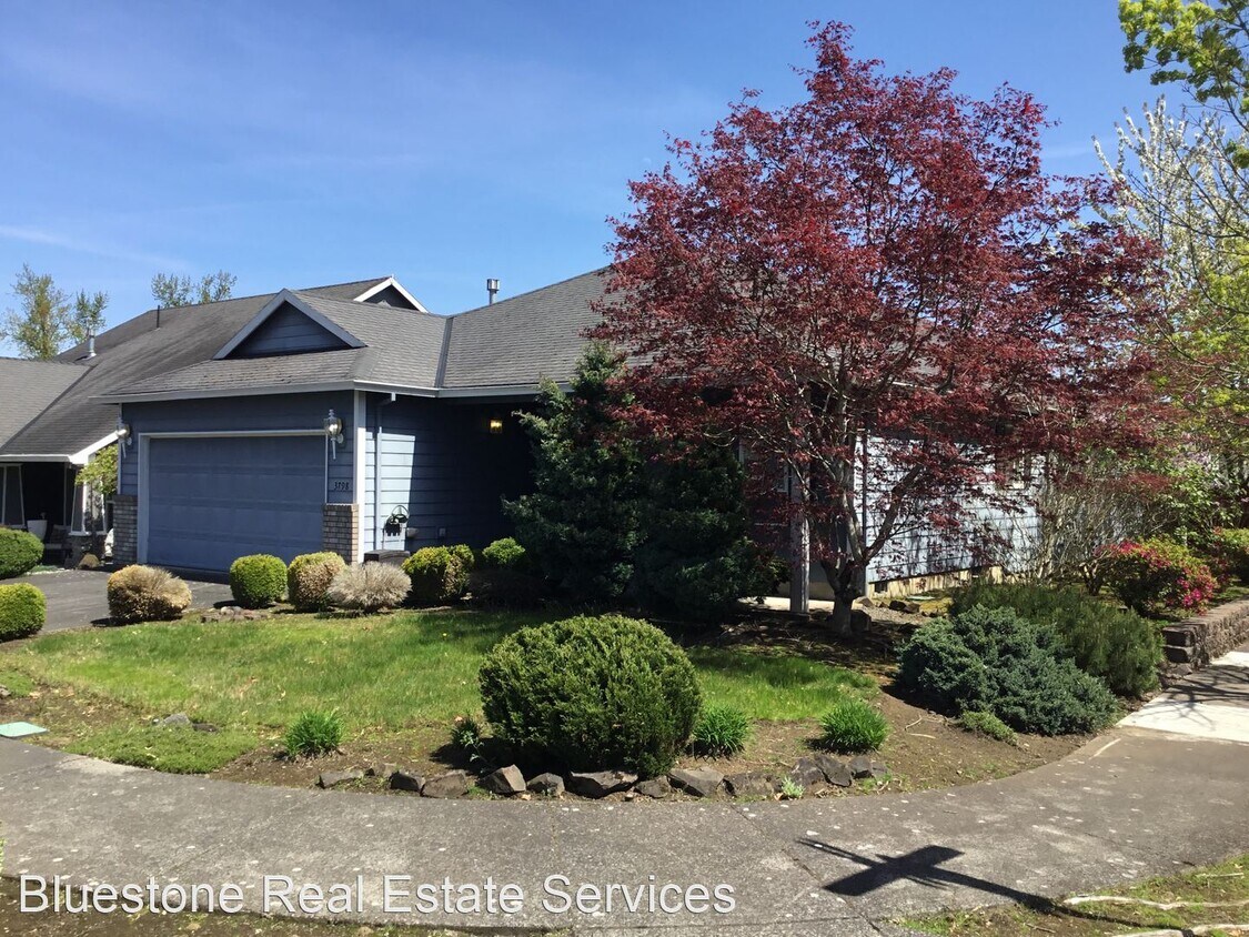 Foto principal - 3 br, 2 bath House - 3798 NE 206th Ave