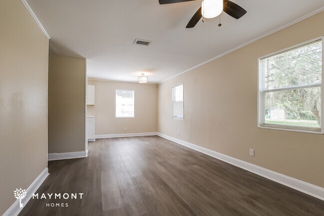 Foto del edificio - 1429 N Simpson St