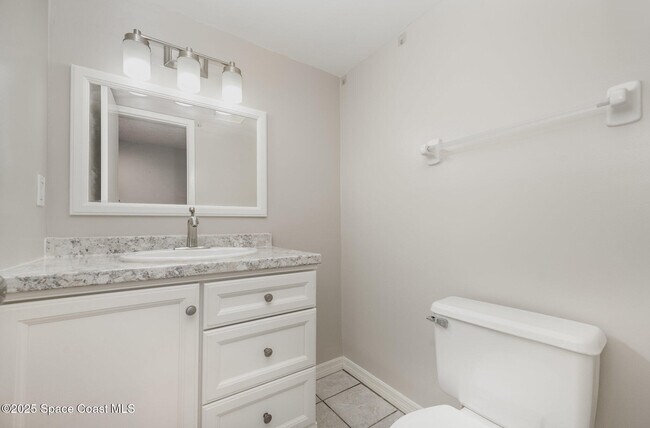 Foto del edificio - 2935 Thrush Dr