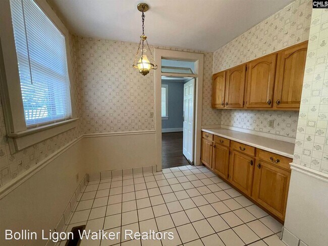 Building Photo - 3 br, 2 bath House - 117 South Bull Street