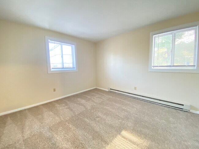 Dormitorio de esquina - Highland Estates Apartments