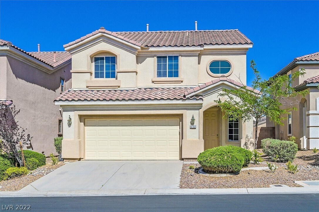 Foto principal - 6732 Canyon Maple St