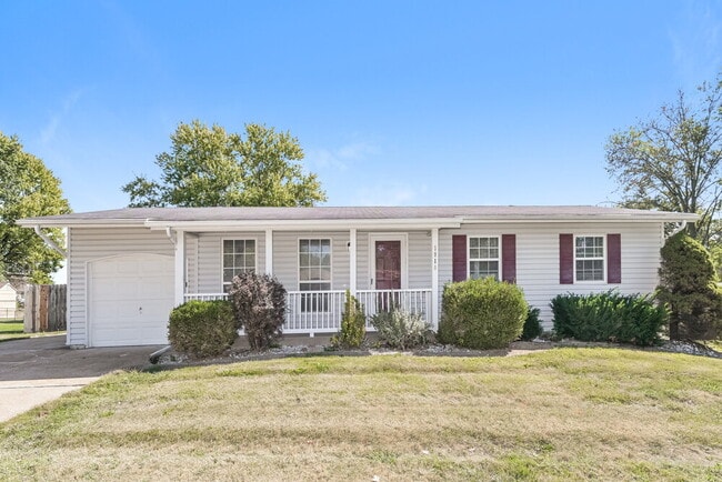 Building Photo - 1010 Dewayne Dr