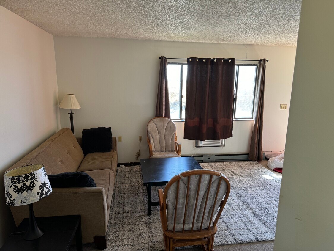 Foto principal - 506 E Park Ave