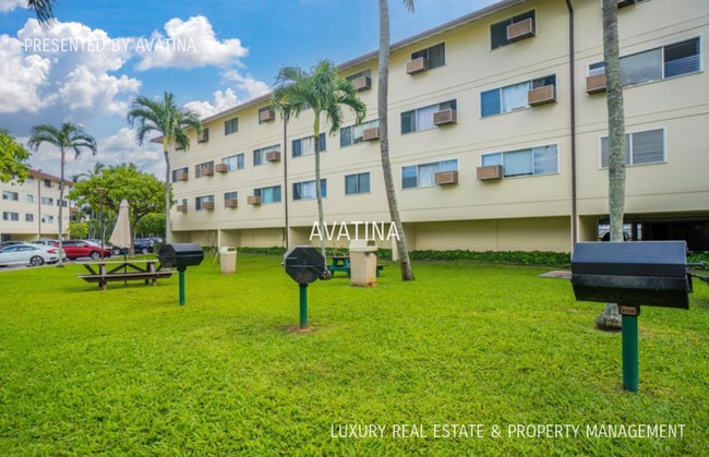 Building Photo - 350 Aoloa St