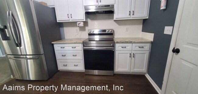 Building Photo - 4 br, 2 bath House - 272 Coachman Way