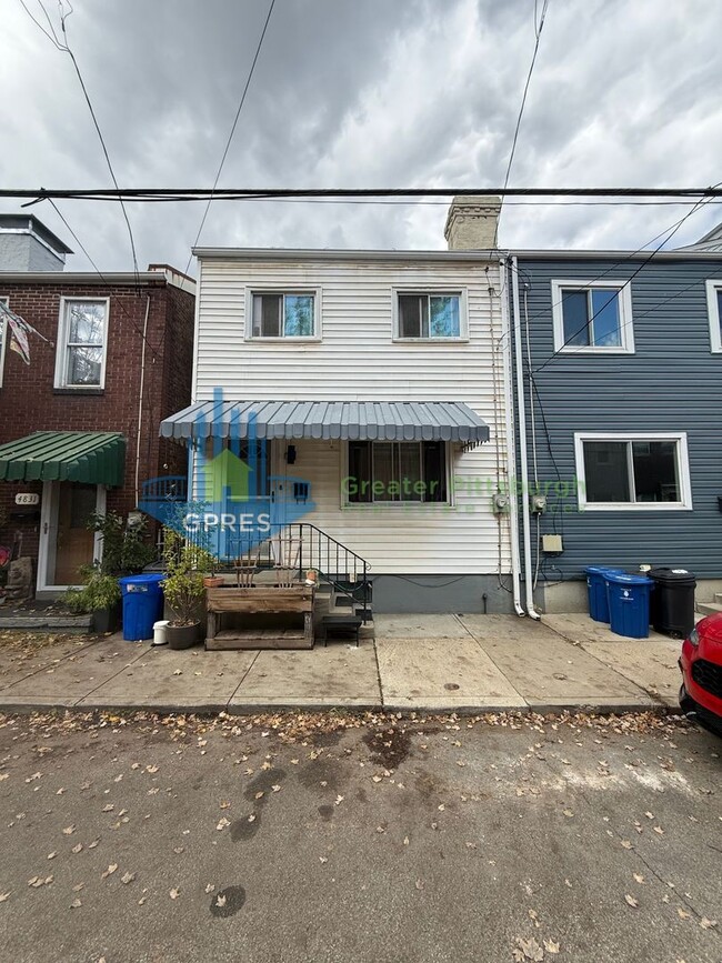 Photo - Classic Lawrenceville Row House – Walkable...