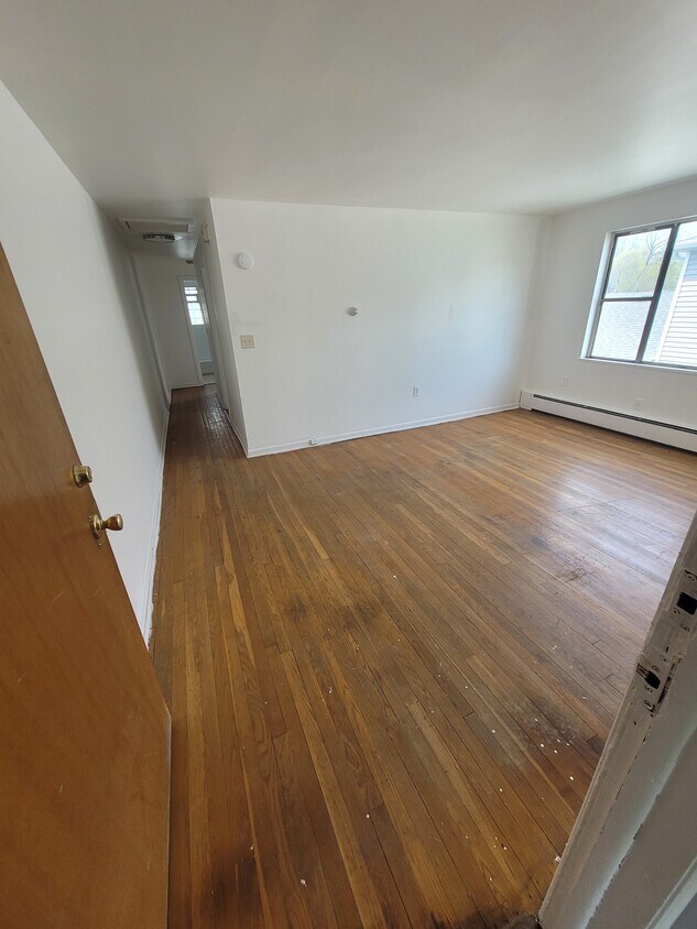 Foto principal - 2855 Cleveland Ave