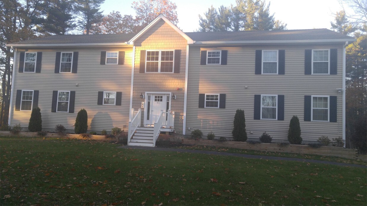 Primary Photo - 62 Somersworth Rd