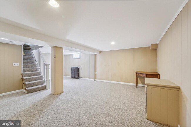 Foto del edificio - 204 Glenmore Ave