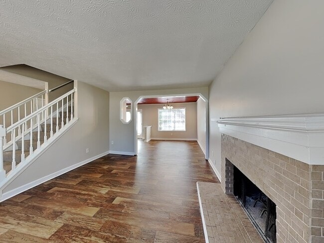 Photo - 1241 Wellhouse Walk