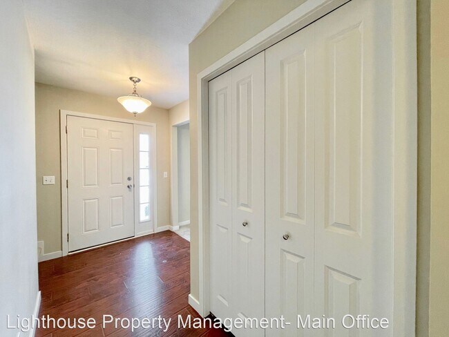 Building Photo - 3 br, 3.5 bath House - 3280 Brianna St NW