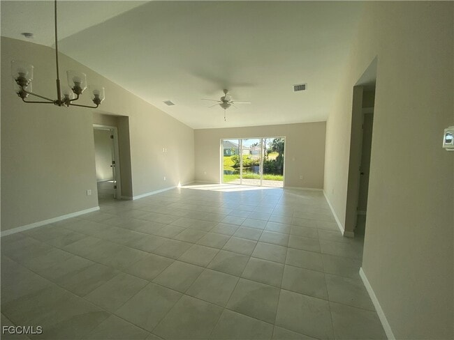 Foto del edificio - 3777 NE 16th Pl