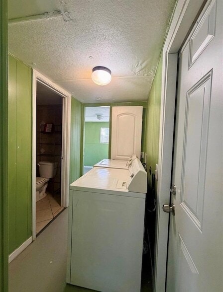 Building Photo - 109 Seminole Dr