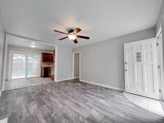 Foto del edificio - 405 SW Highland St