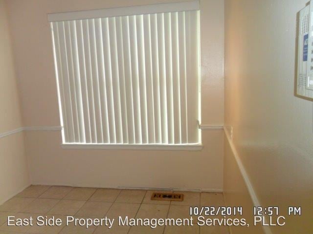Building Photo - 21634 Hidden Rivers Dr S