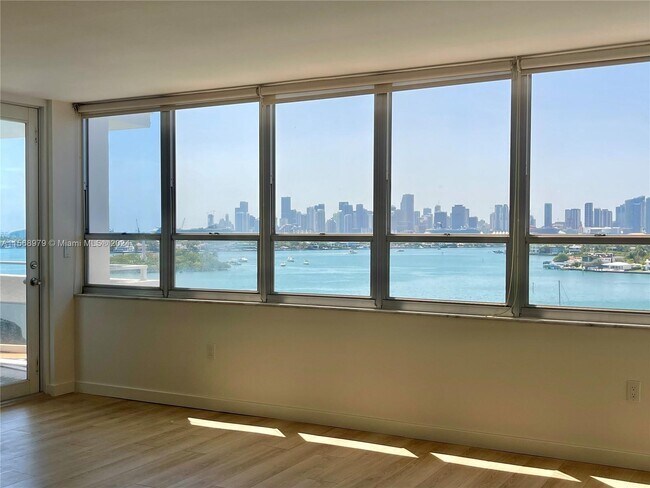 Foto del edificio - 11 Island Ave