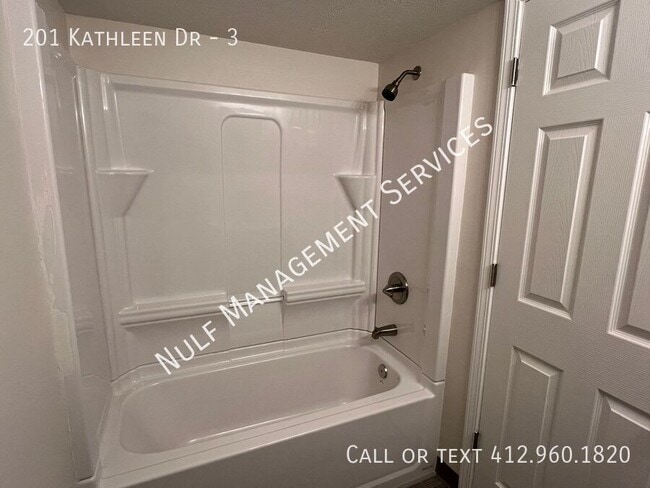 Building Photo - 201 Kathleen Dr