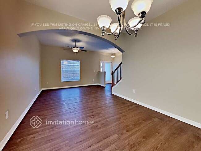 Foto del edificio - 11621 Addison Chase Dr