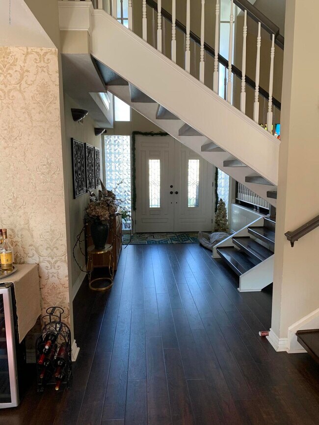 Foto del edificio - 25436 Adriana St