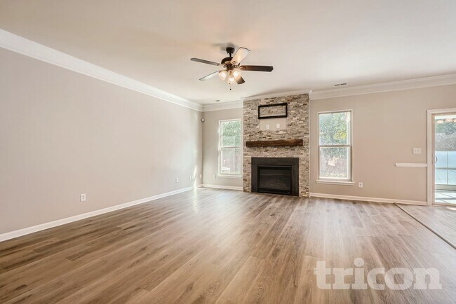 Foto del edificio - 10719 Cove Point Drive