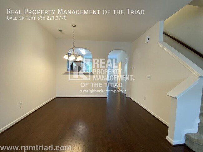 Foto del edificio - 5328 Farm House Trail